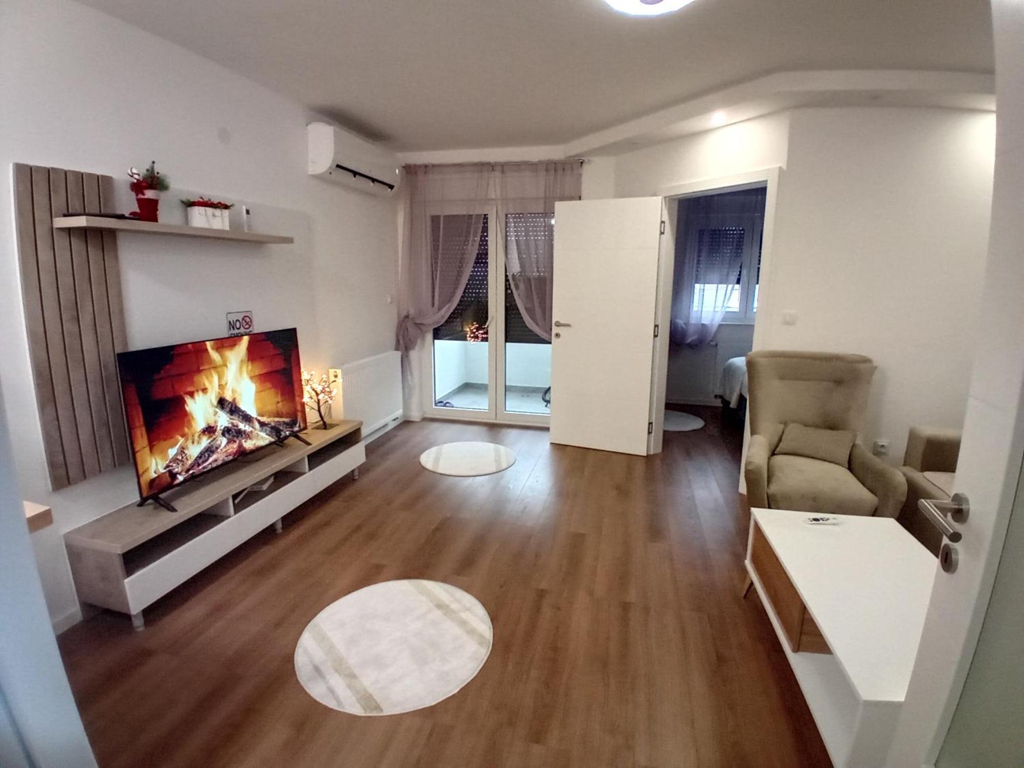 Apartman Milan'O 도보이 외부 사진